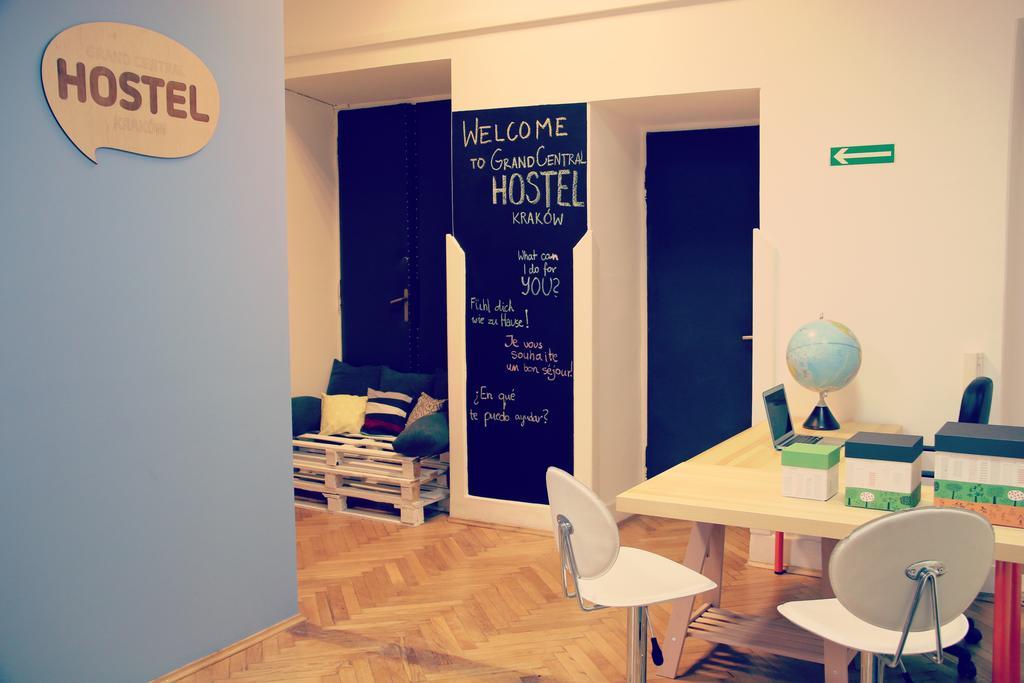 Grand Central Hostel Krakow Luaran gambar